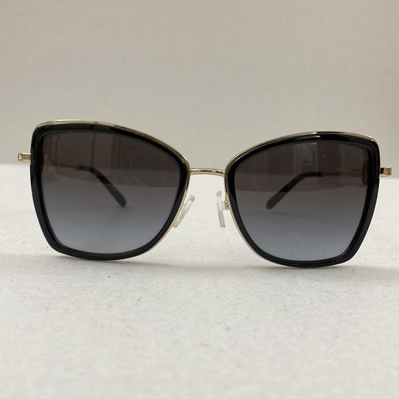 NEW Michael Kors Sunglasses with Case - Picture 4 of 7